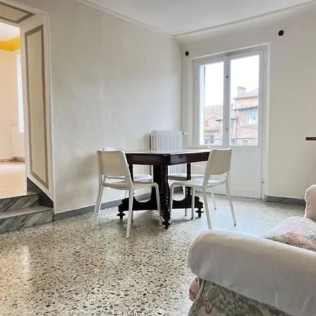 Floor - Panoramic Roof View - Quiet And Siena