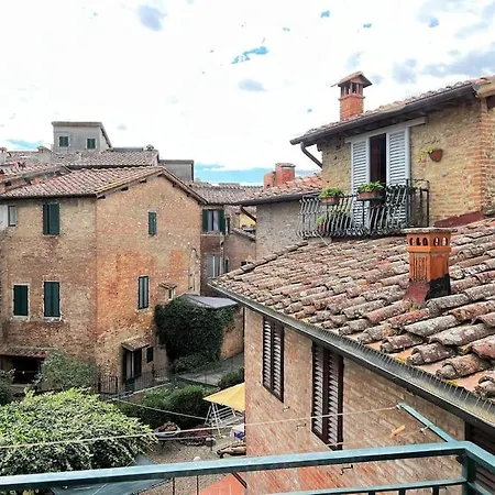 Floor - Panoramic Roof View - Quiet And * Siena