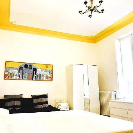 Apartment Floor - Panoramic Roof View - Quiet And